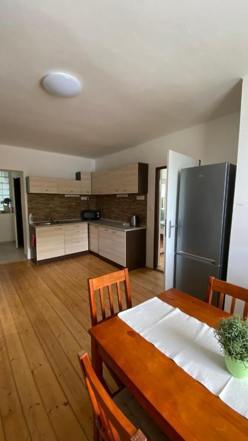 Ústí nad Labem Apartmany U Viaduktu 46 מראה חיצוני תמונה