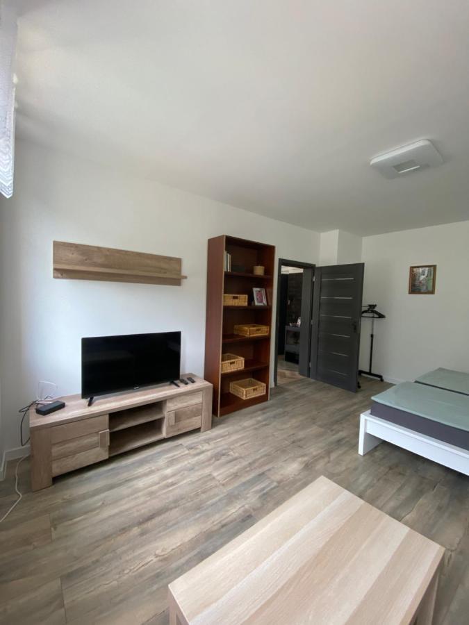 Ústí nad Labem Apartmany U Viaduktu 46 מראה חיצוני תמונה